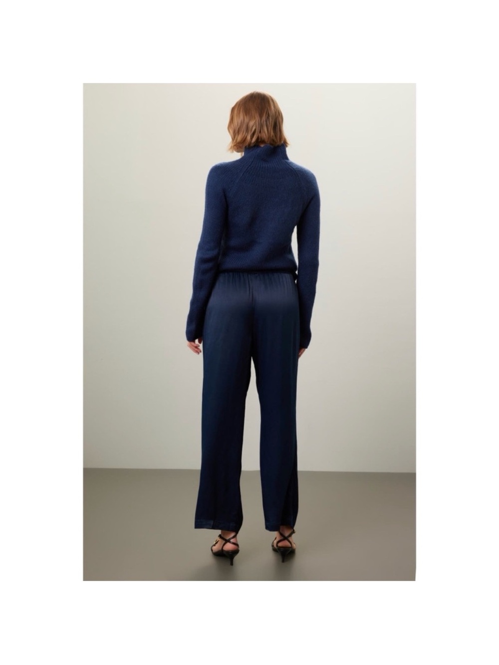NWT DONNI The Silky Simple Pants Navy Blue Size Small - Picture 13 of 15